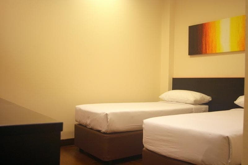 Hotel 81 - Heritage 5