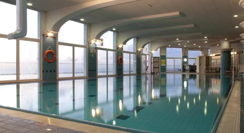 Dan Tel Aviv Hotel 3