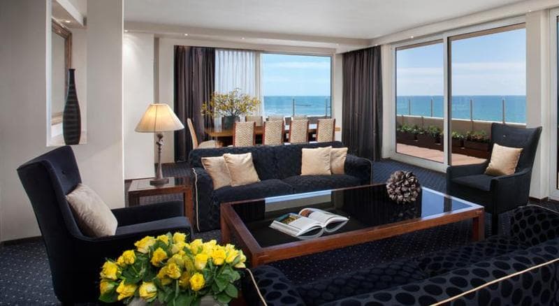 Dan Tel Aviv Hotel 5