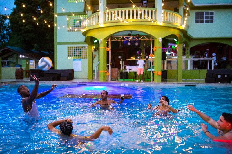 Midas Belize 4
