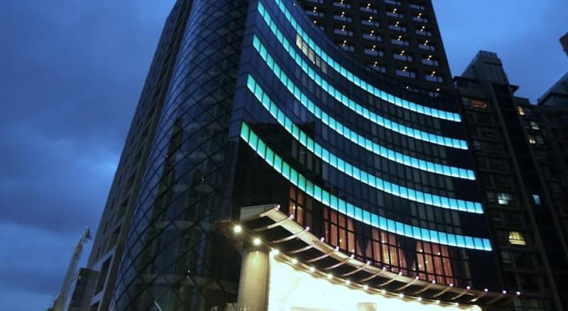 Monarch Skyline main