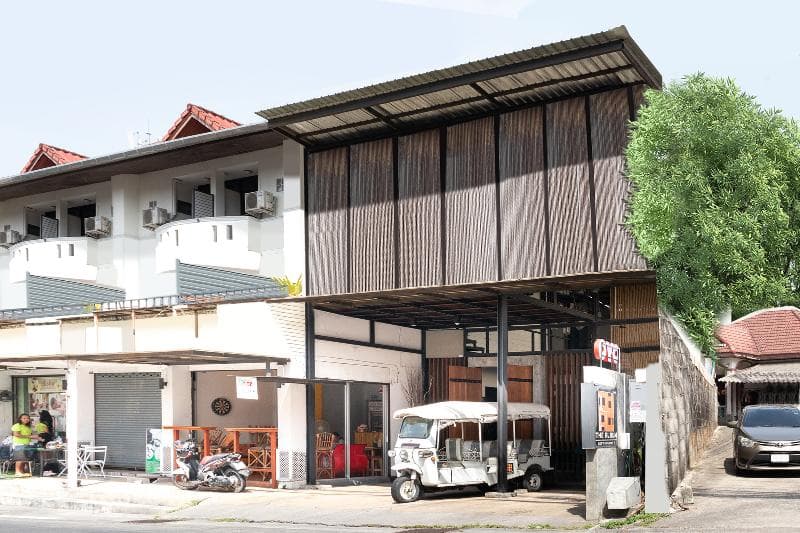 Oyo 581 The Album Loft @ Nanai 4