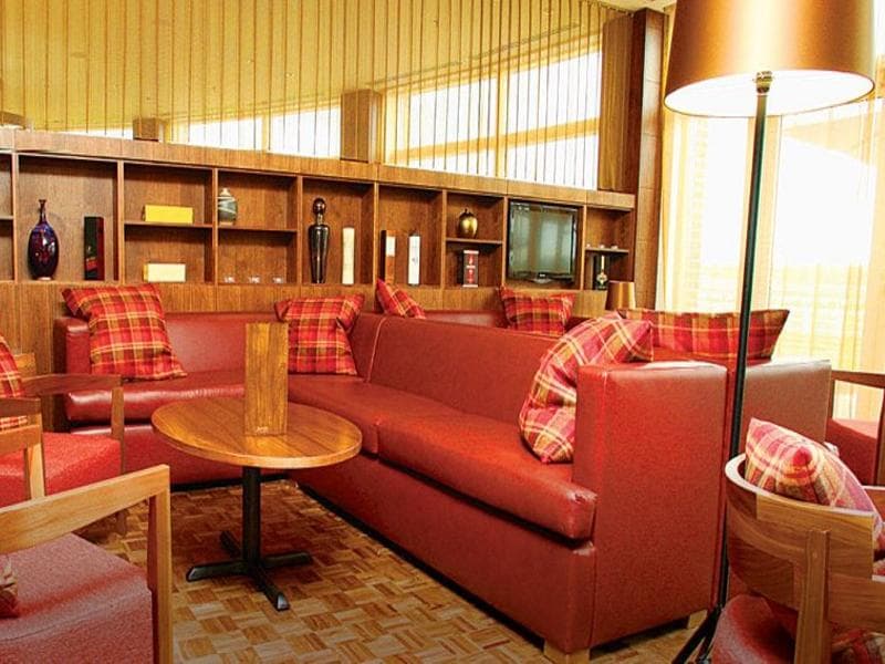 Lingfield Park Marriott Hotel & Country Club 3