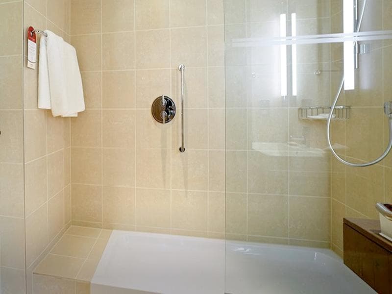 Lingfield Park Marriott Hotel & Country Club 4