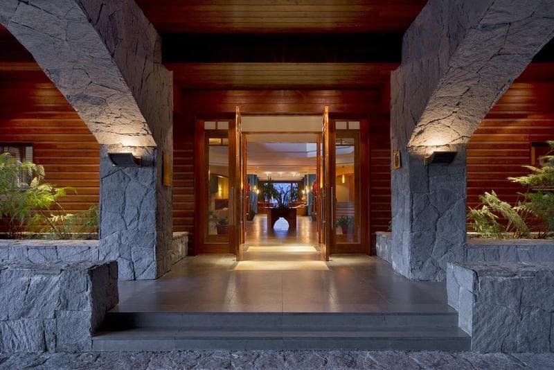 Park Lake Luxury Hotel 5