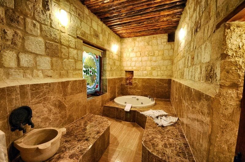 MDC Cave Hotel photo 1