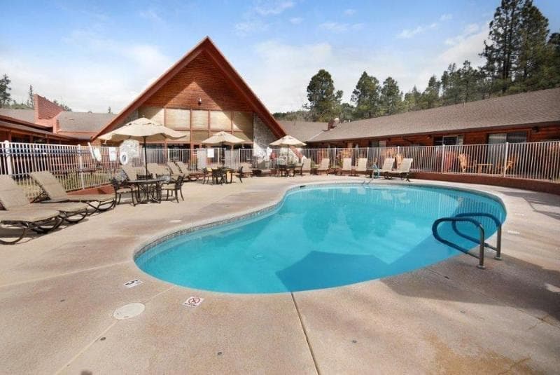 Kohl's Ranch Lodge 3