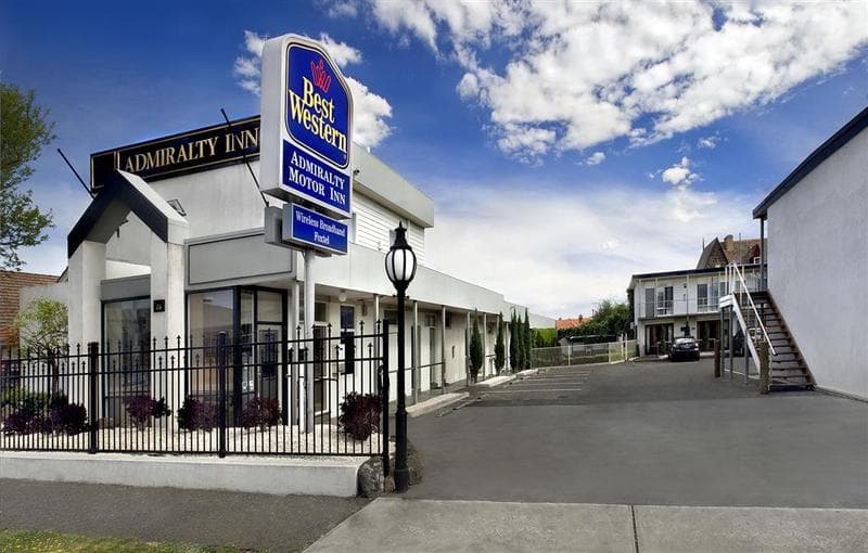 Admiralty Inn photo 1