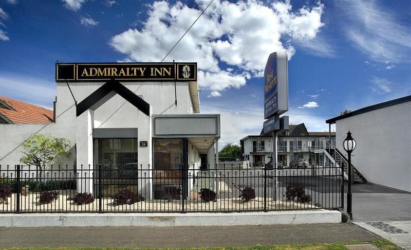 Admiralty Inn 3