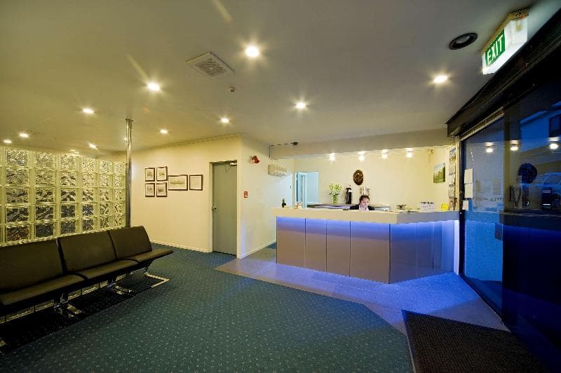 Best Western Ellerslie International 5