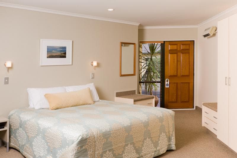 Fairley Motor Lodge 4