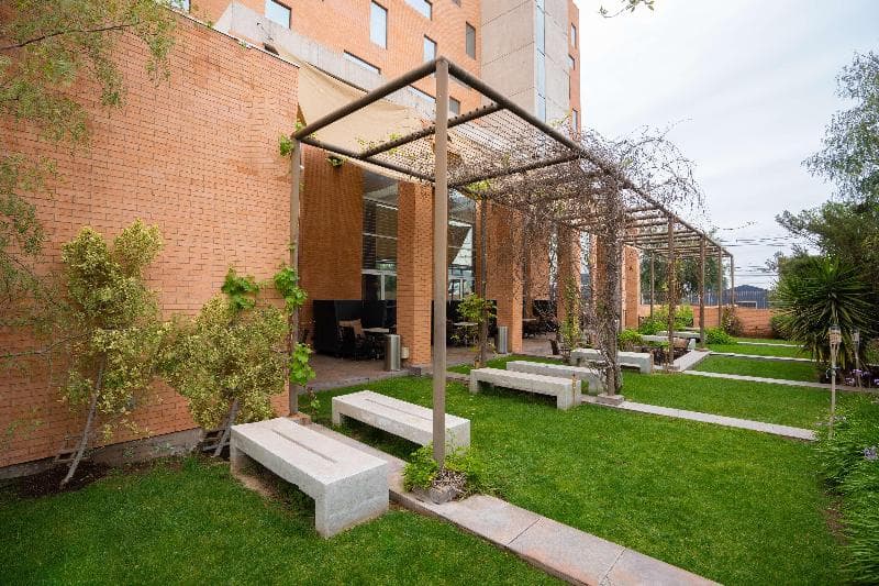 Hilton Garden Inn Santiago Airport 5