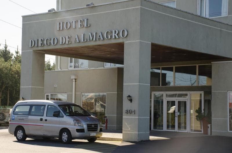 Diego de Almagro Lomas Verdes main