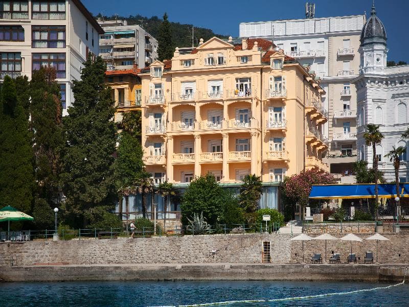 Hotel Lungomare main
