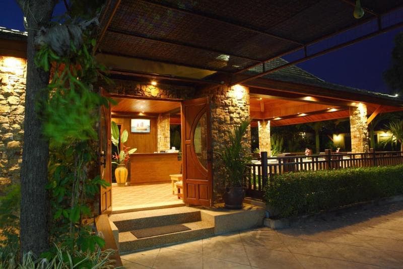 Paitan Villas Resort main