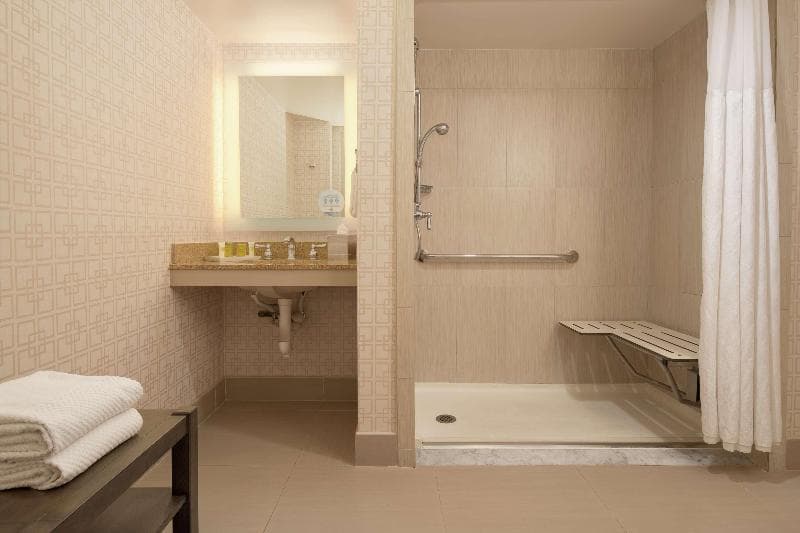 Hilton Garden Inn San Diego Del Mar 5