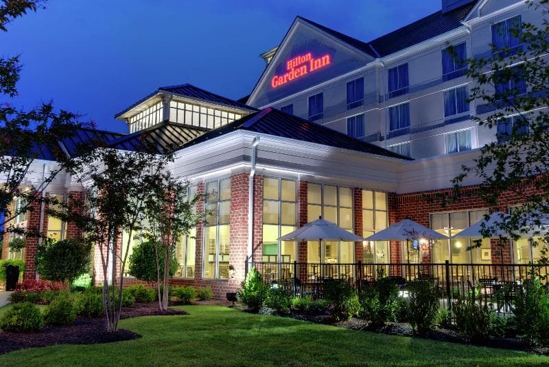 Hilton Garden Inn Waldorf 2
