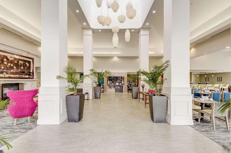 Hilton Garden Inn Waldorf 5