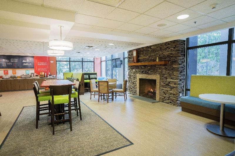 Hampton Inn Clarks Summit 5