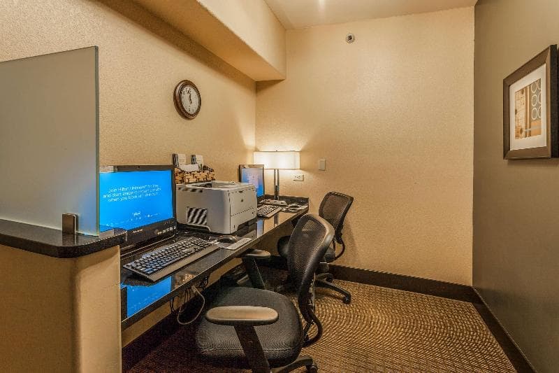 Hampton Inn Colorado Springs-Airport photo 1