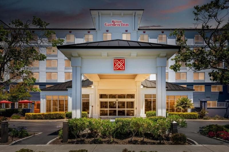 Hilton Garden Inn San Mateo 5