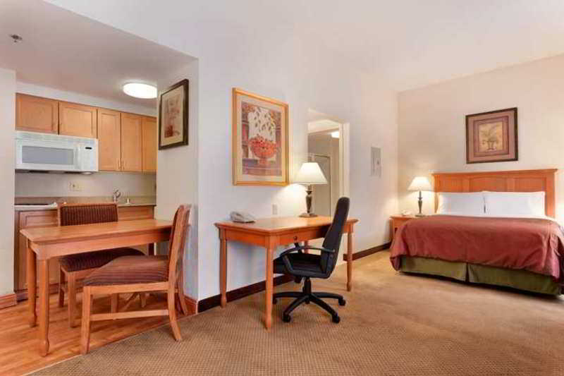 Hyatt House Colorado Springs Airport 4