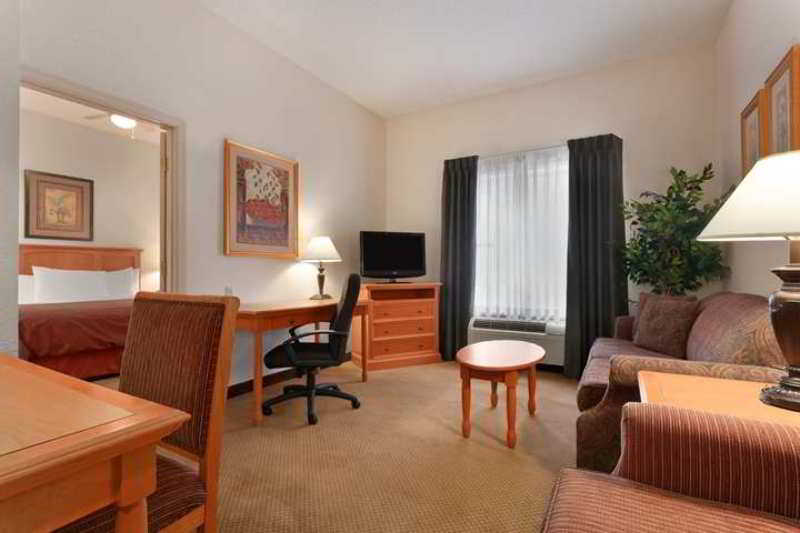 Hyatt House Colorado Springs Airport 5