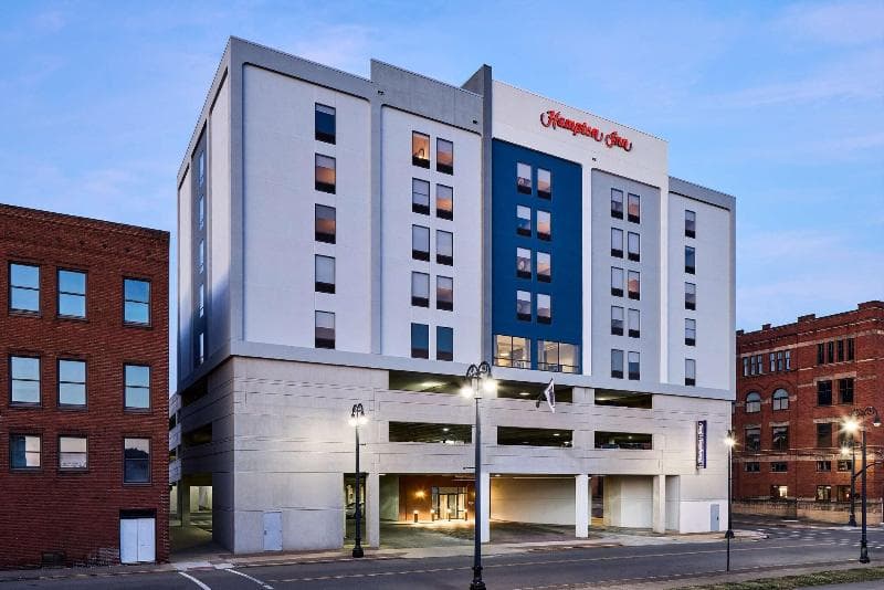 Hampton Inn Massillon photo 1
