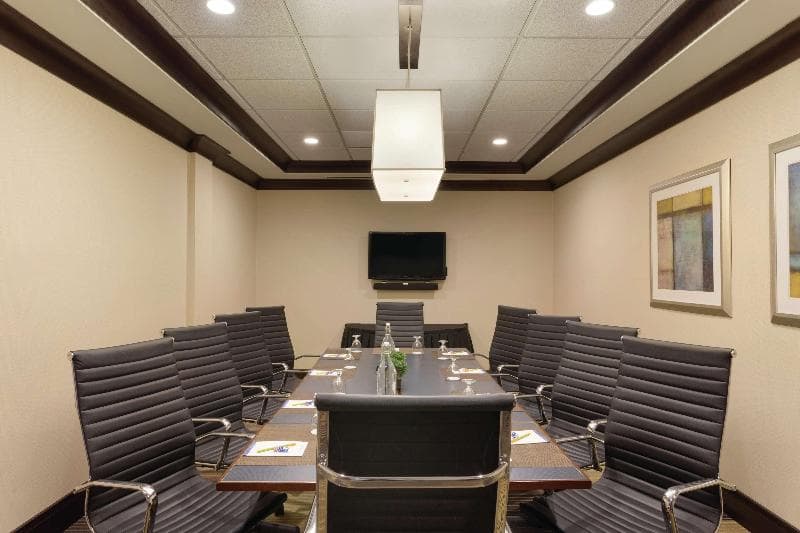 Hilton Garden Inn North Little Rock photo 1