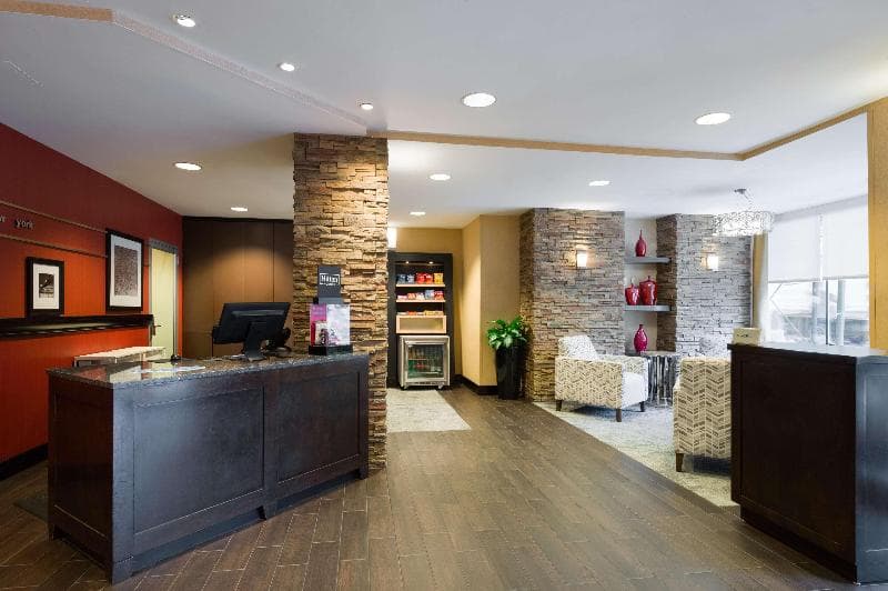 Hampton Inn Manhattan/Times Square South 4