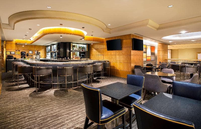 The Hilton Club - New York 5