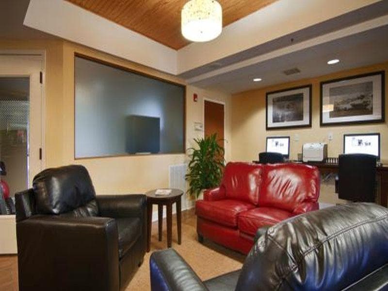 Fairfield Inn & Suites by Marriott Southport 4