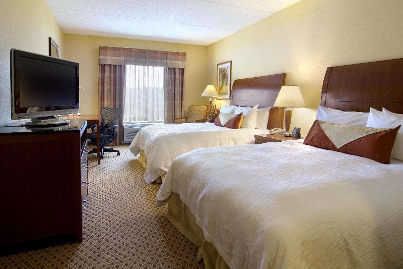 Hilton Garden Inn Clarksburg Bridgeport 2