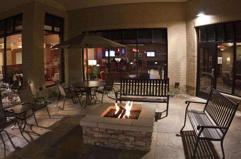 Hilton Garden Inn Milwaukee Airport 4