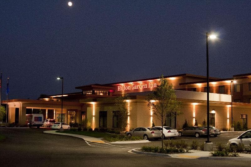 Hilton Garden Inn Milwaukee Airport 5