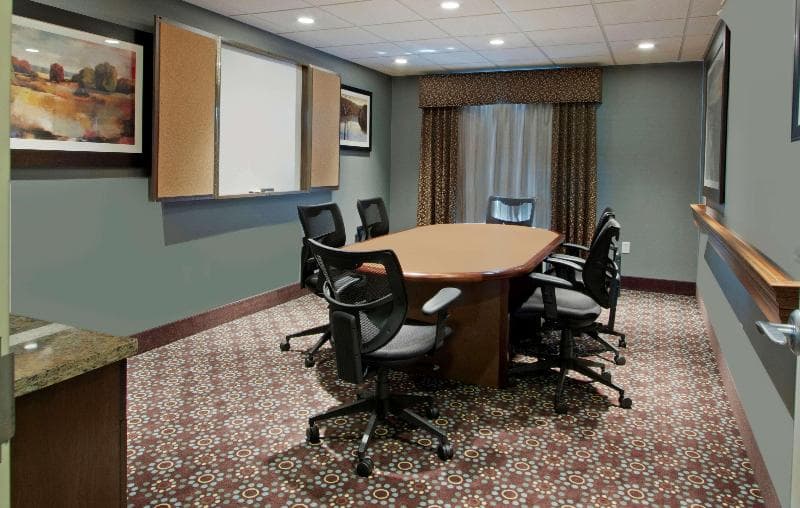 Hampton Inn & Suites Grafton 4