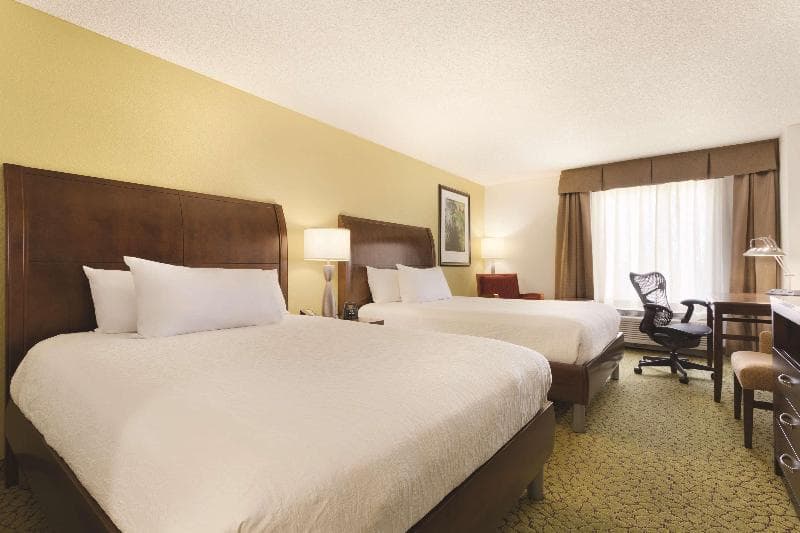 Hilton Garden Inn Anaheim/Garden Grove 3