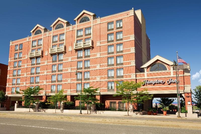 Hampton Inn Boston/Cambridge photo 1