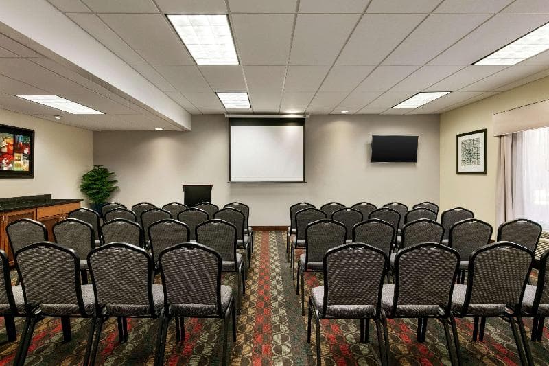 Hampton Inn Richmond-North/Ashland photo 1