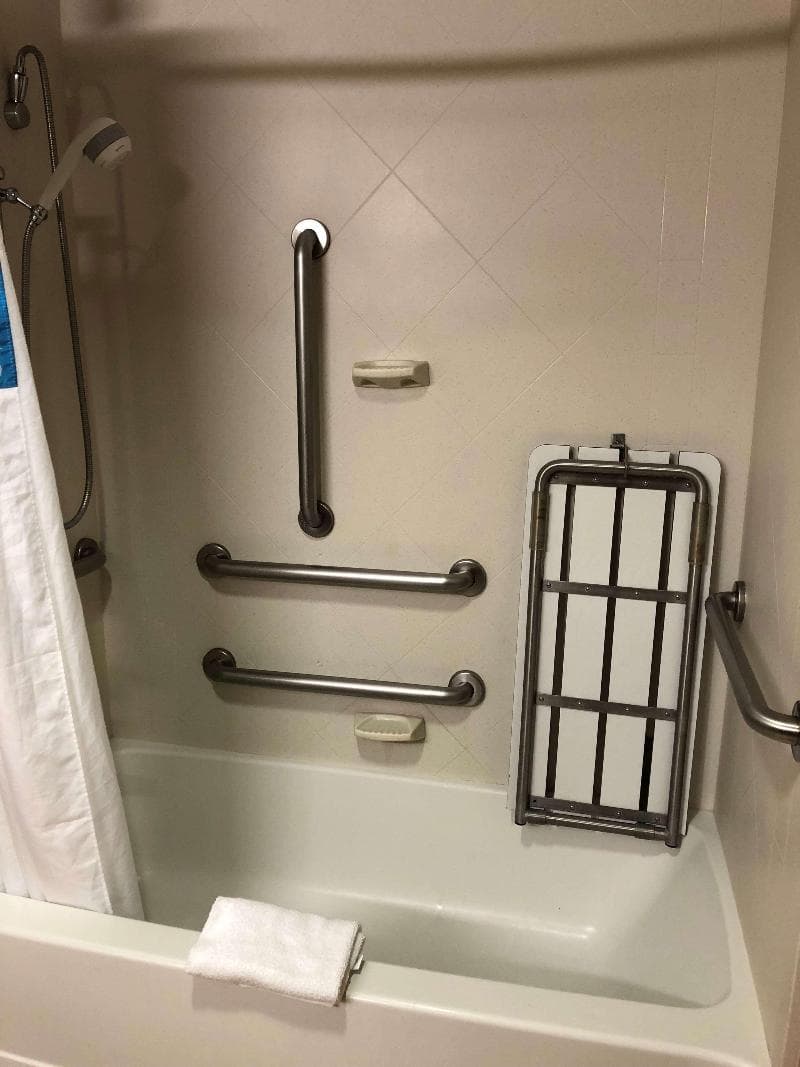 Hampton Inn and Suites Woodstock VA. photo 1