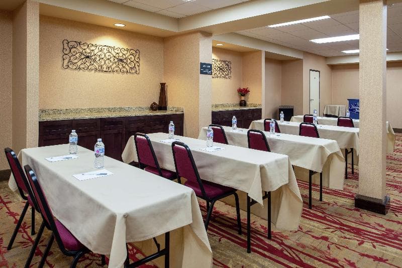 Hampton Inn Albuquerque-University/Midtown photo 1