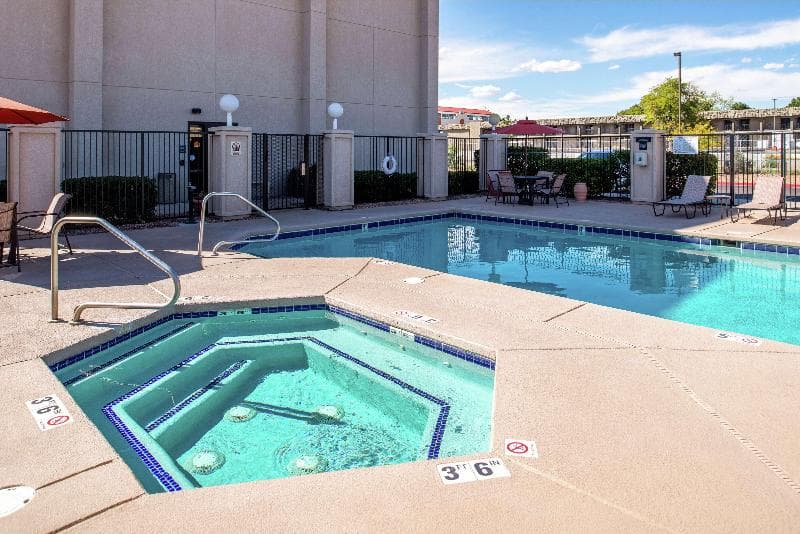 Hampton Inn Albuquerque-University/Midtown 3