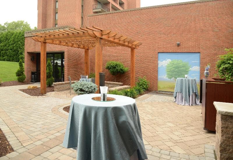 DoubleTree by Hilton Hotel Syracuse 5