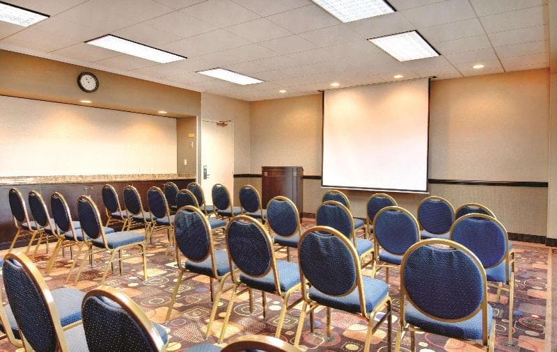 DoubleTree by Hilton Orange County Airport main