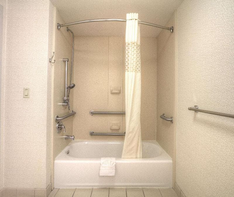 Hampton Inn Milpitas 4