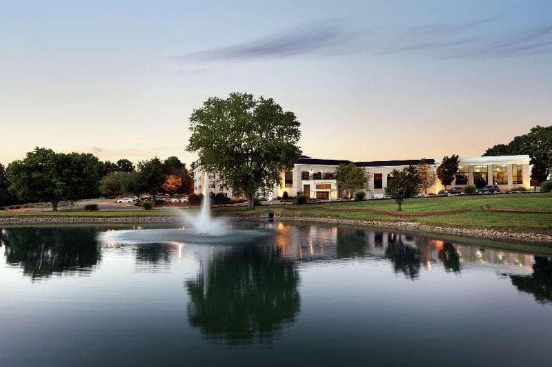 DoubleTree Resort by Hilton Hotel Lancaster 4