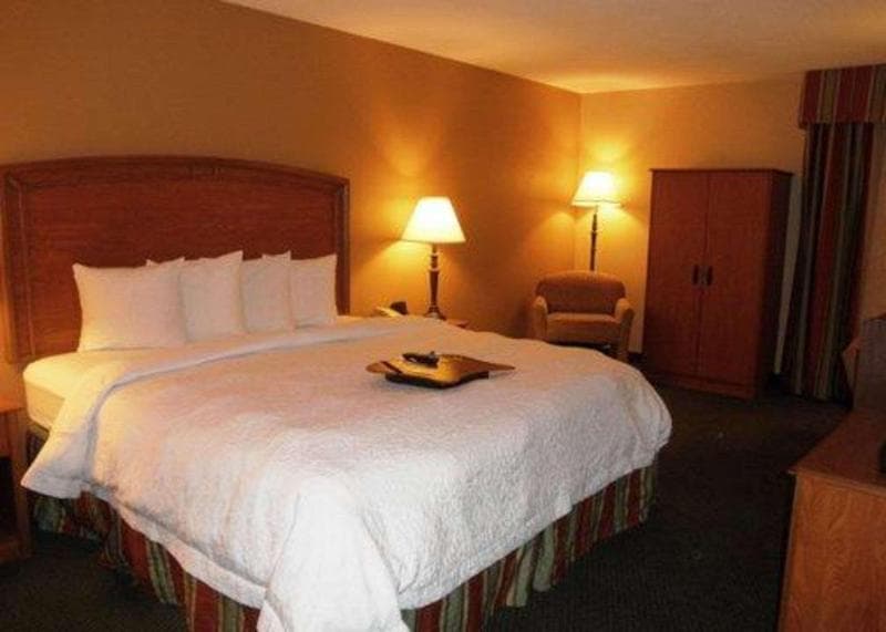 Quality Inn & Suites St. Louis 5