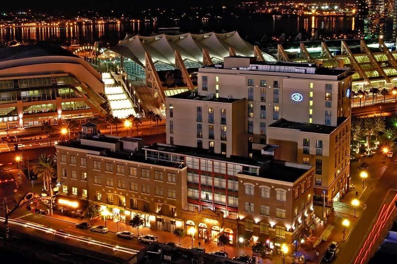 Hilton San Diego Gaslamp Quarter 3