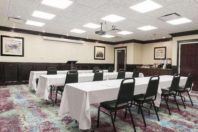 Hampton Inn Detroit/Roseville 4