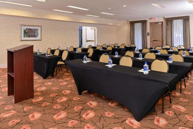Hilton Garden Inn Dallas/Addison photo 1